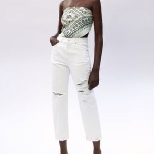 Zara NWT White Straight Leg Jean, Size 4